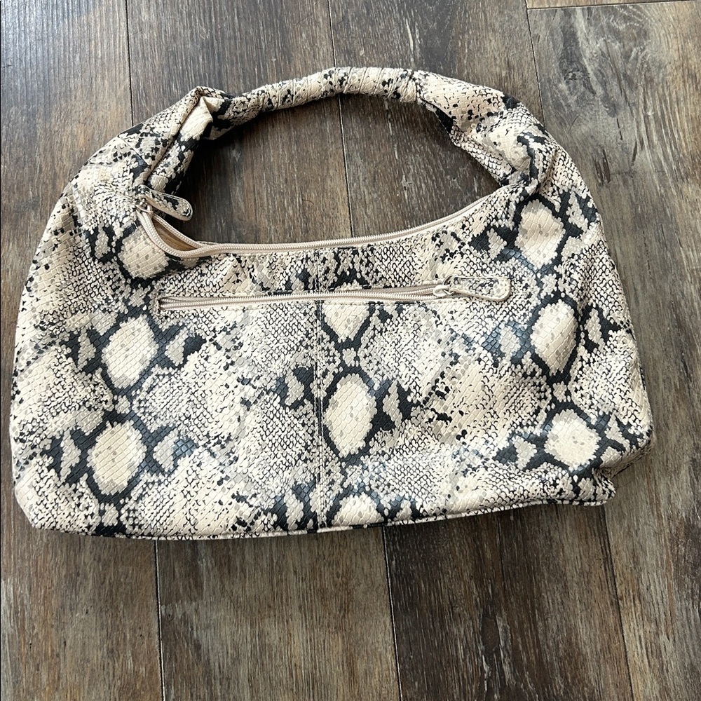 Snake Print Hobo Bag - Picture 5 of 8